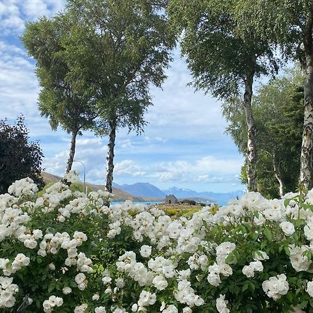 Aldourie Lodge レイク・テカポ エクステリア 写真